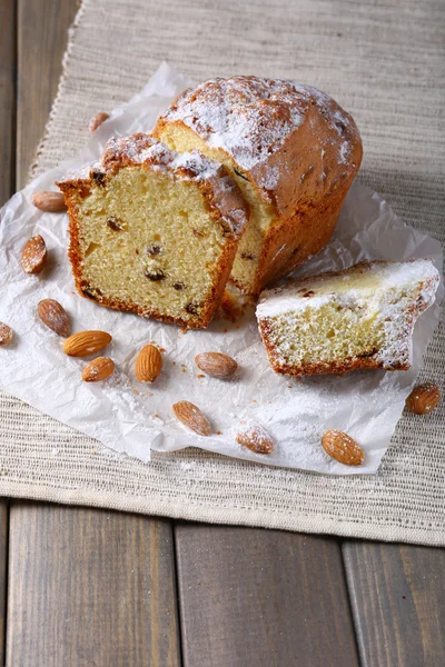 Torta saporita sul tavolo primo piano — Foto Stock