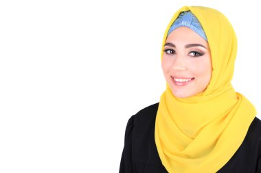 gri arka plan üzerinde güzel Müslüman Arap kadın