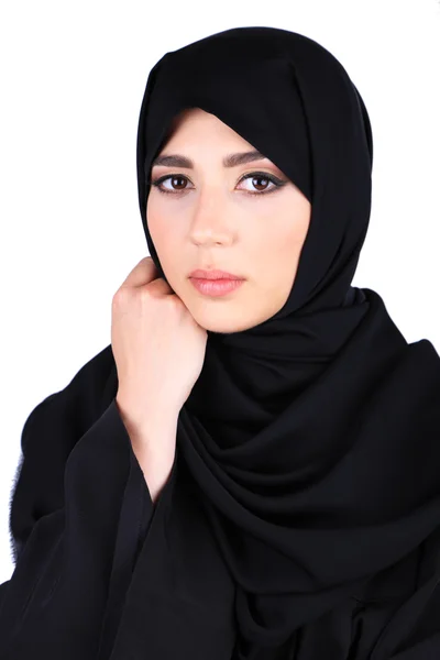 Schöne muslimische arabische Frau auf grauem Hintergrund — Stockfoto