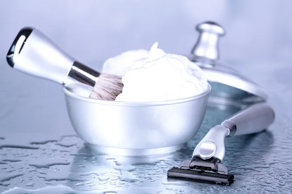 Male luxury shaving kit on table on bright background — Stock Photo, Image
