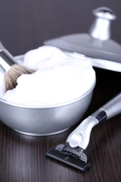 Male luxury shaving kit on wooden background — Stock Photo, Image