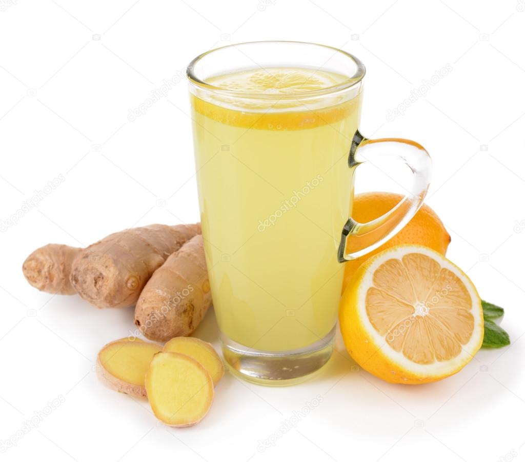 Здоровый имбирный чай с лимоном и медом, изолированный на