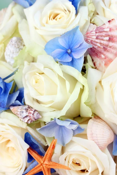 Beautiful wedding bouquet with sea decor, close up — Stock Photo, Image