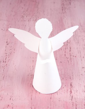 Noel meleği renk ahşap arka plan üzerinde