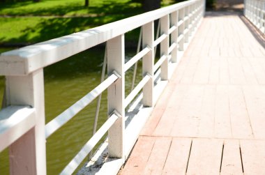 eski retro ahşap köprü