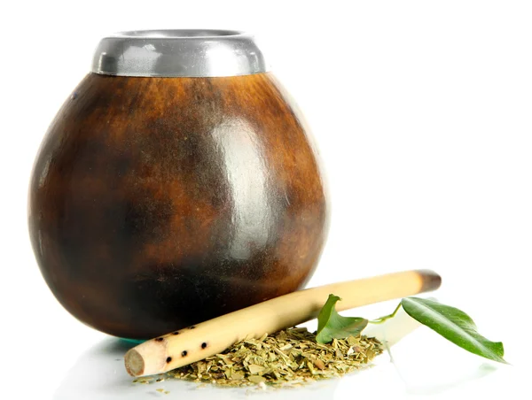 Calabash e bombilla con yerba mate isolate su bianco — Foto Stock