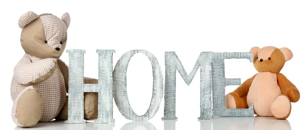 Dekoratif harf kelime ev üzerinde beyaz izole bir oyuncak ayı ile şekillendirme — Stok fotoğraf
