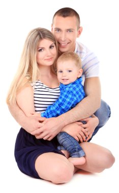 mutlu genç bir çift ile üzerine beyaz izole küçük bebek