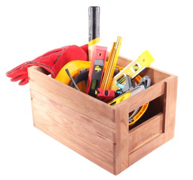 ahşap kutu üzerinde beyaz izole farklı araçlarla