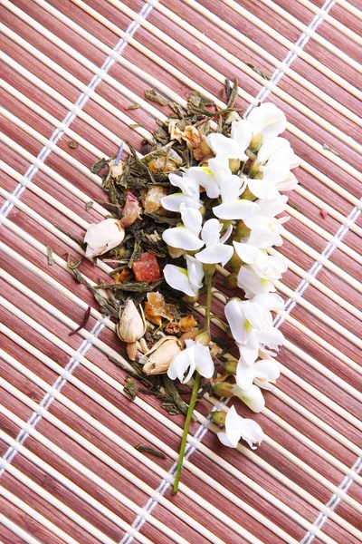 Herbal natural floral tea infusion with dry flowers ingredients — Stock Photo, Image