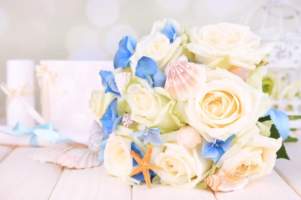 Beautiful wedding bouquet with sea decor — Stock Photo, Image