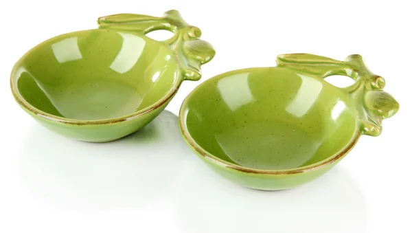 Grüne leere Schalen für Olivenöl und Oliven isoliert auf weiß — Stockfoto