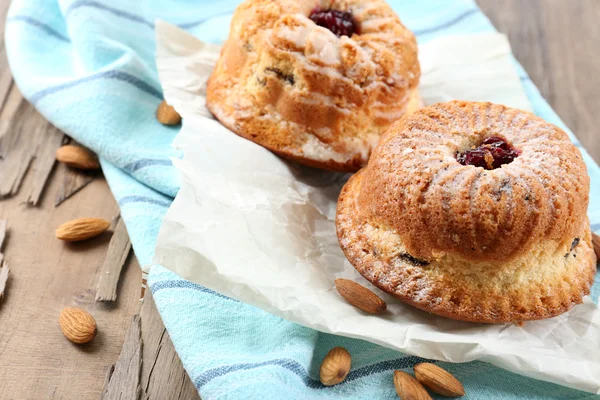 Tasty cakes on table close-up — Stock Photo, Image