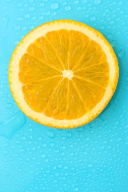 damla mavi zemin üzerine kireç dilim