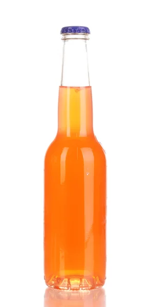 Leckeres Orangengetränk in Flasche isoliert auf weiß — Stockfoto