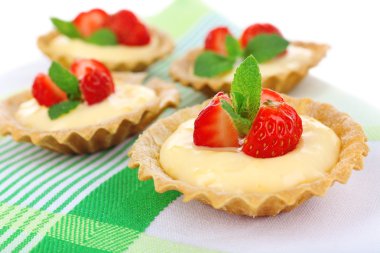 çilek lezzetli tartlets