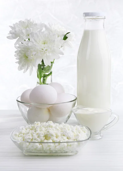 Вкусные молочные продукты — стоковое фото