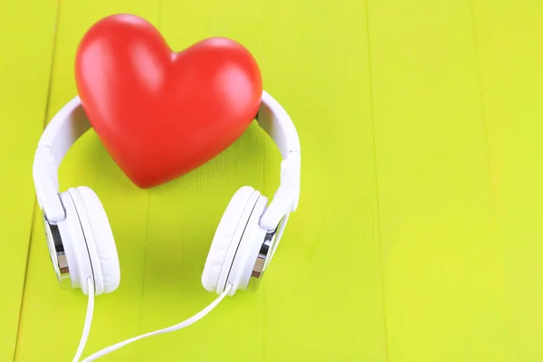 Headphones and heart — Stock Photo, Image