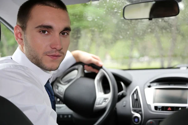 Hombre coche de conducción — Foto de Stock