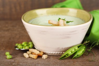 lezzetli bezelye çorbası