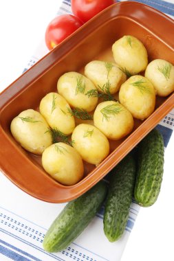 haşlanmış patates, genç yakın çekim 