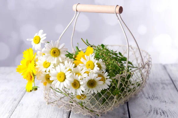 Flowers in basket — Stock Photo, Image