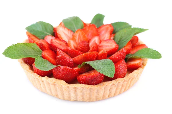 Strawberry tart with green mint leaves isolated on white — Stock Photo, Image