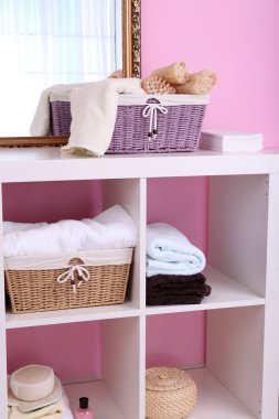 banyo rafları 