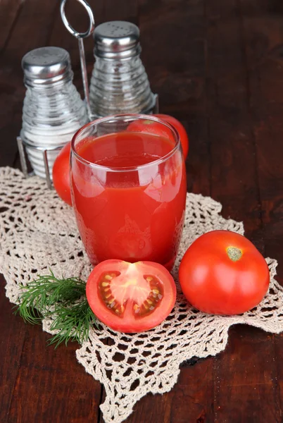 Tomatensaft im Glas — Stockfoto