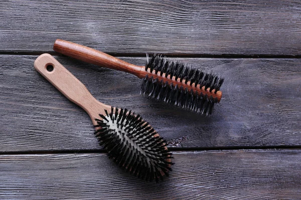 Wooden hairbrushes — Stock Photo, Image