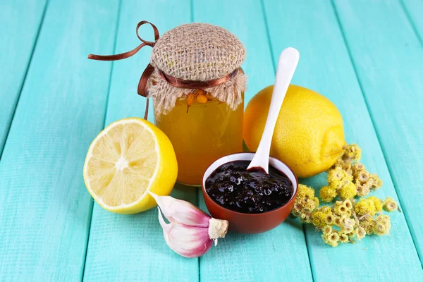 Folk remedies for colds — Stock Photo, Image