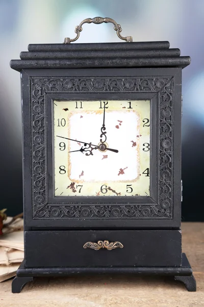 Old retro clock — Stock Photo, Image