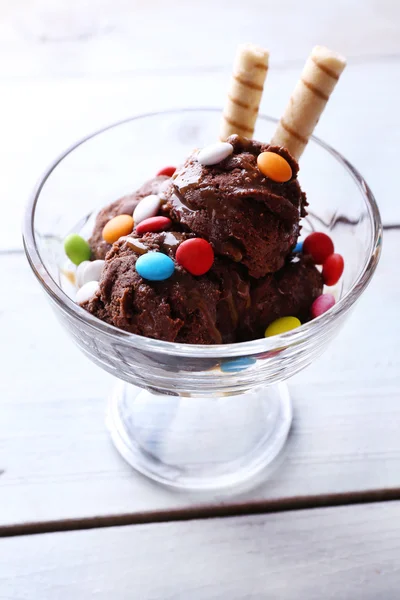 Helado de chocolate —  Fotos de Stock