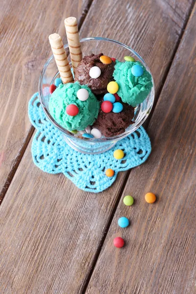 Chocolate ice cream — Stock Photo, Image