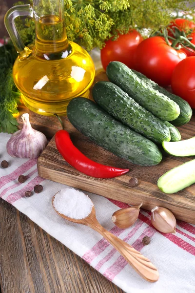 Fresh vegetables with herbs and spices — Stock Photo, Image