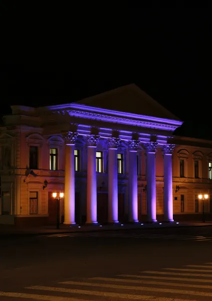 Teatro por la noche — Foto de Stock