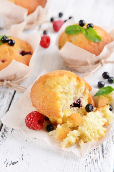 Cupcakes med frukter — Stockfoto