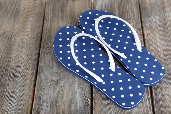 Flip-flops roxos — Fotografia de Stock