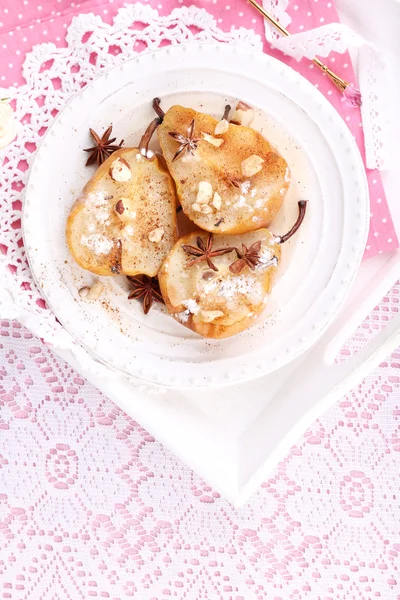 Bakade päron med sirap — Stockfoto
