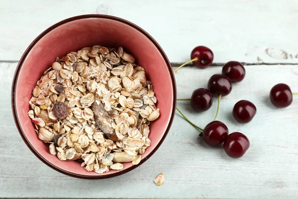 Granola fatta in casa in ciotola — Foto Stock