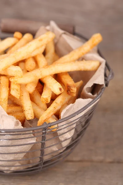 French fries in metal basket — Stock Photo, Image