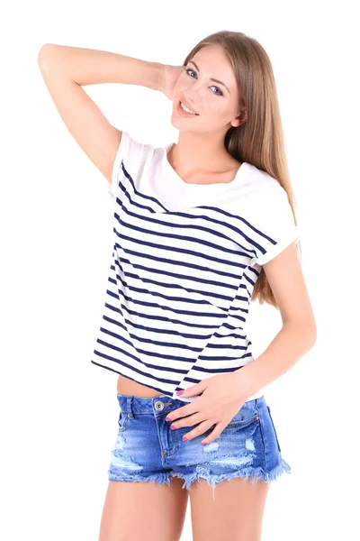 Bella ragazza in pantaloncini e t-shirt isolata su bianco — Foto Stock