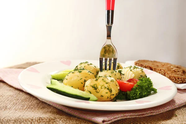 Young boiled potatoes — Stock Photo, Image