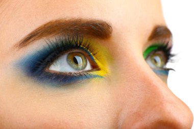 Güzel gözleri parlak makyajlı kapat