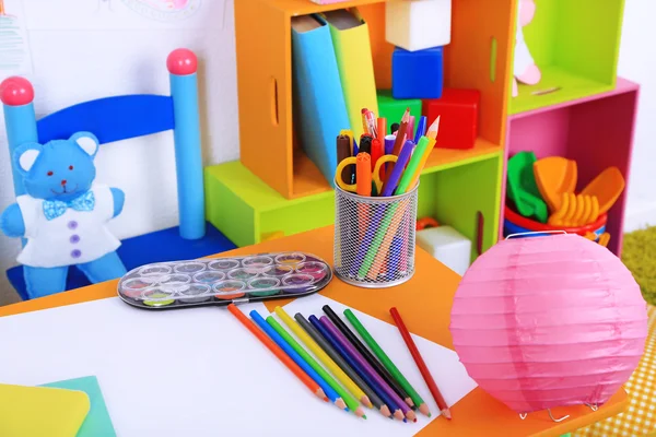 Interno di aula a scuola — Foto Stock