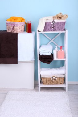 banyo rafları 