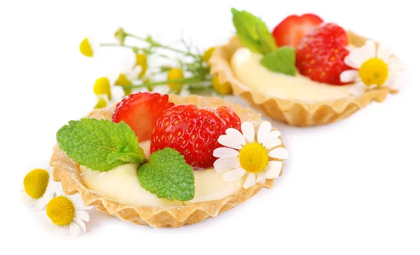 Tasty tartlets with strawberries isolated on white — Stock Photo, Image