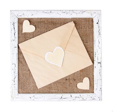 ahşap çerçeve üzerine beyaz izole aşk mektubu ile