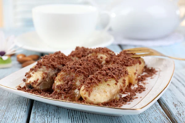 Sweetened fried banana on plate, close-up — Stock Photo, Image