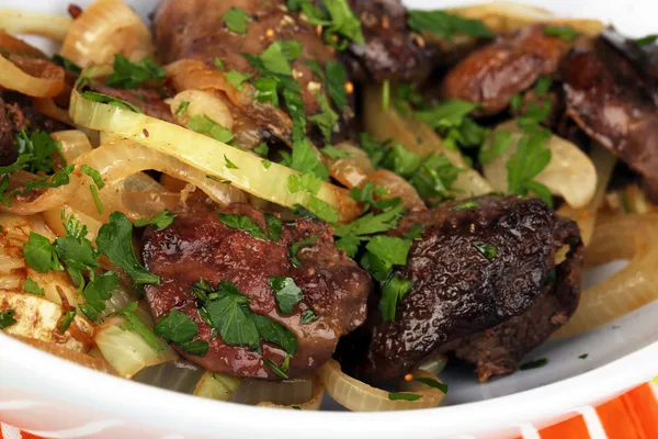 Fried chicken livers in pan close-up — Stock Photo, Image